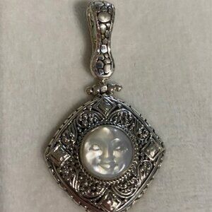 Sarda White MOP Moon Face Enhancer